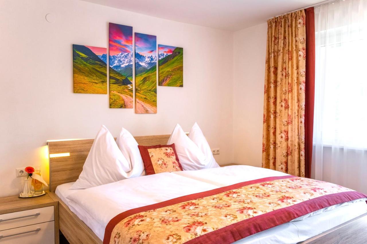 Apartments Davydov บาดฮอฟกัสไตน์ ภายนอก รูปภาพ