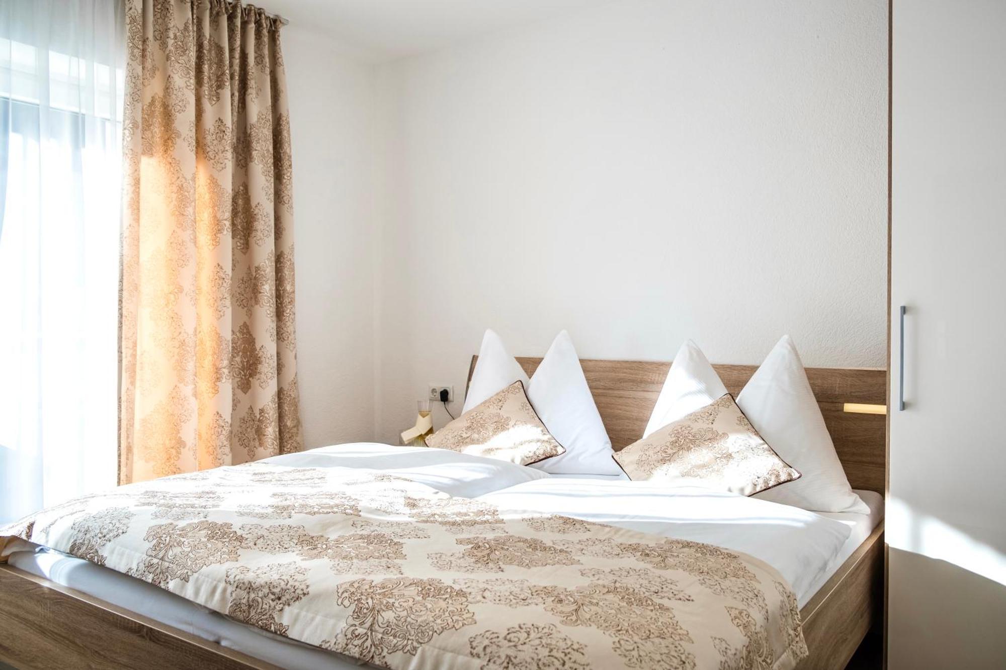 Apartments Davydov บาดฮอฟกัสไตน์ ห้อง รูปภาพ
